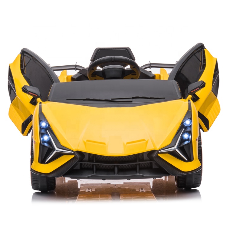 High quality kids electric car/4 motor 2.4G remote control kids electric car/battery power 4 wheels car