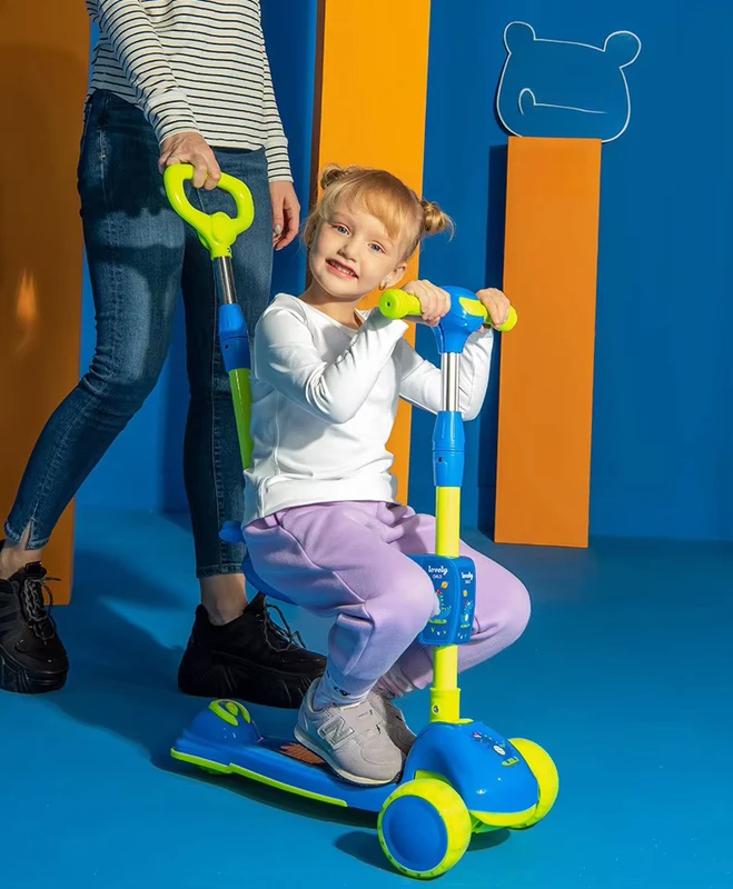 Child Scooter High Quality Durable Scooter Kids with Seats Music Handlebar Light Kids Kick Scooter 4-in-1 Kids Scooter