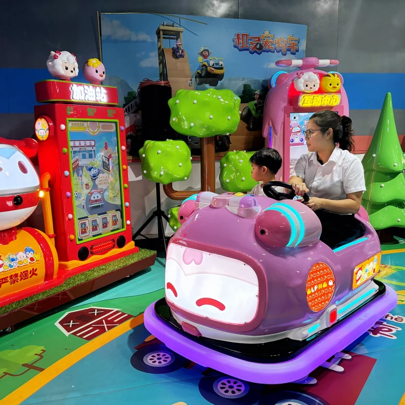 Children Entertainment Project Fiberglass Material Electric Bumper Car 2 Seater Ride-On Car for Girls and Adults