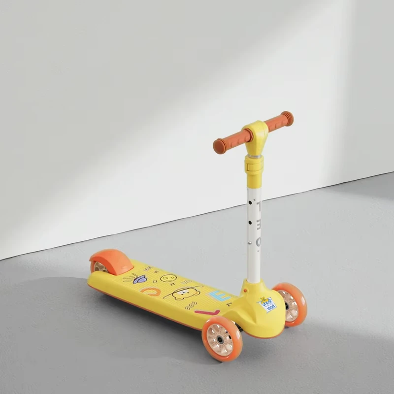 Teddy Bear Thickened Brake Pad Children Foldable Scooter High-Precision Kids Scooter Wheel Axle System Children's Kick Scooter